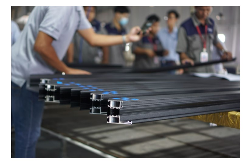 Bản lề 1D cửa nhôm