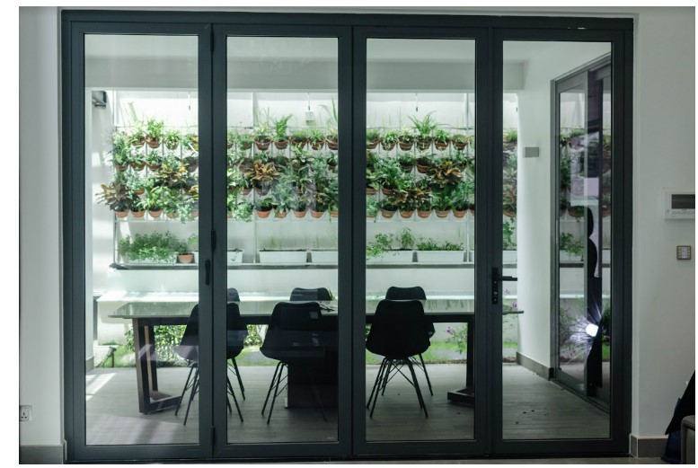 Mẫu cửa xếp trượt 4 cánh