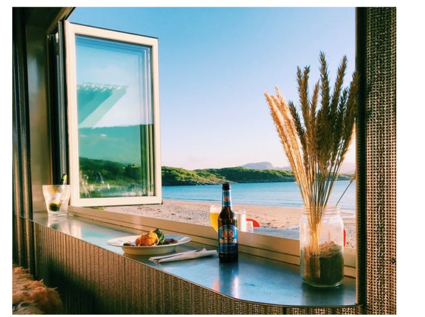 Cửa sổ nhôm DT 2 cánh