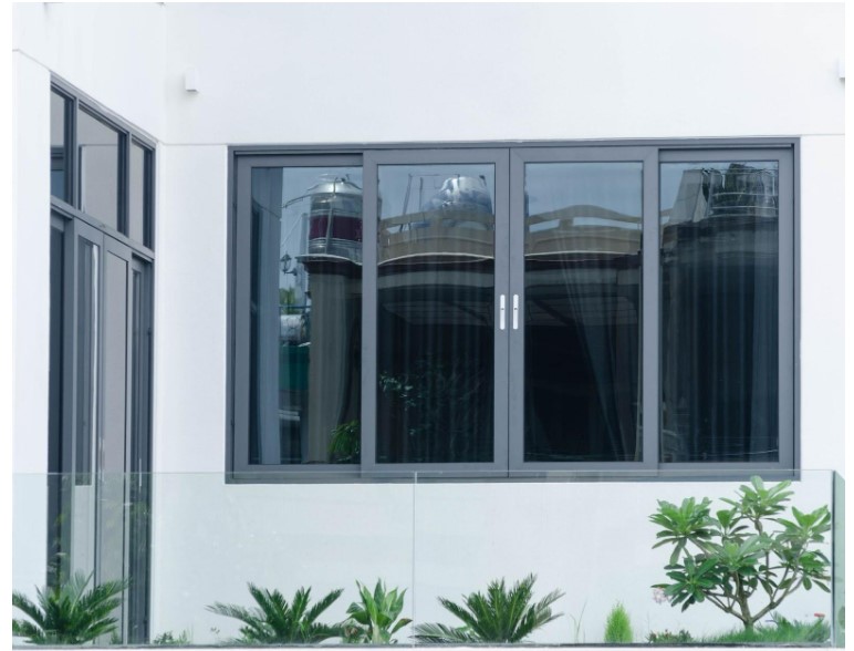 Cửa sổ 4 cánh