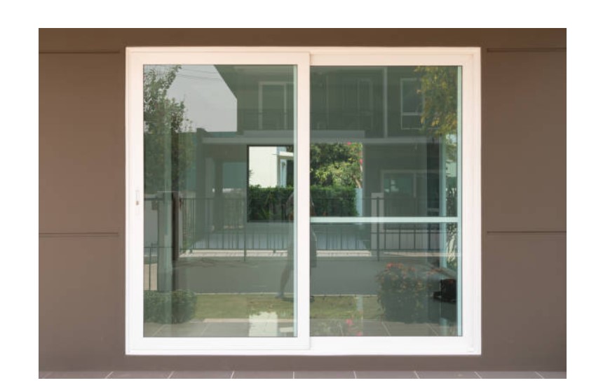 Dòng cửa nhôm màu trắng