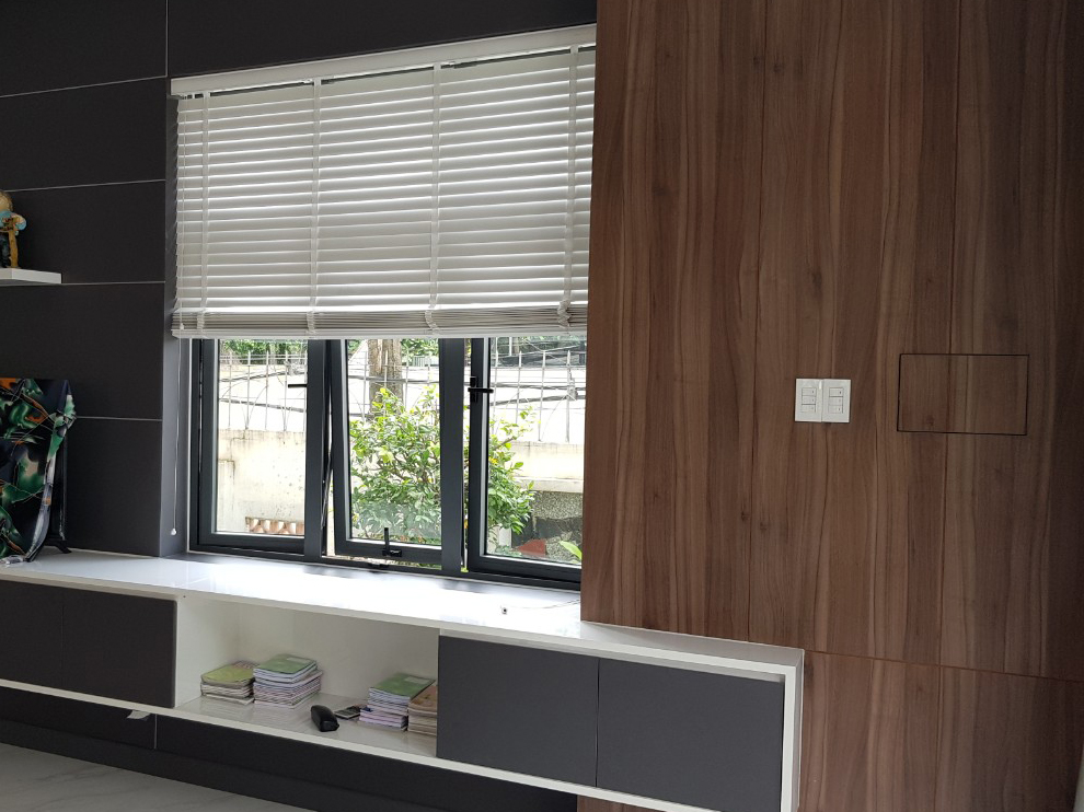 Cửa sổ nhôm DT55