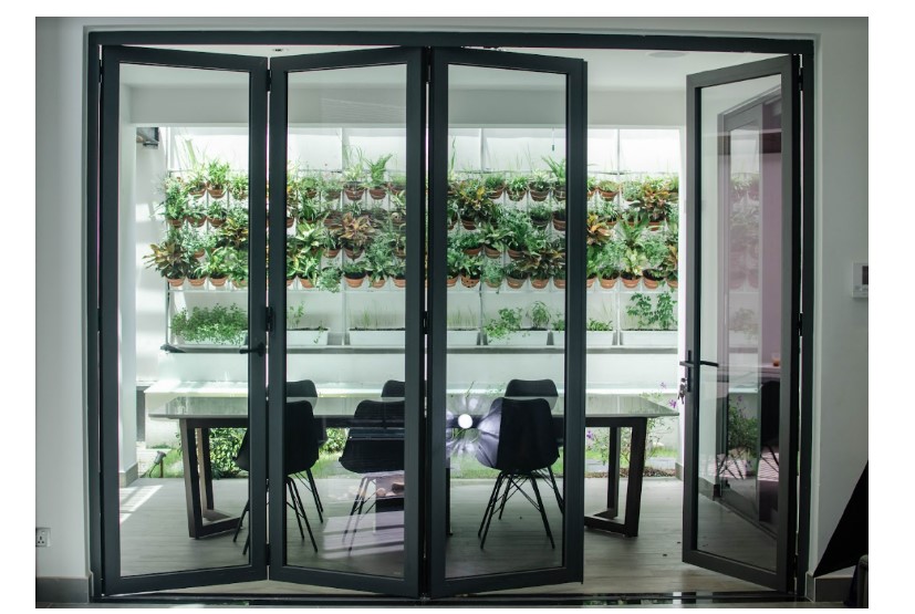 Mẫu cửa xếp trượt 4 cánh