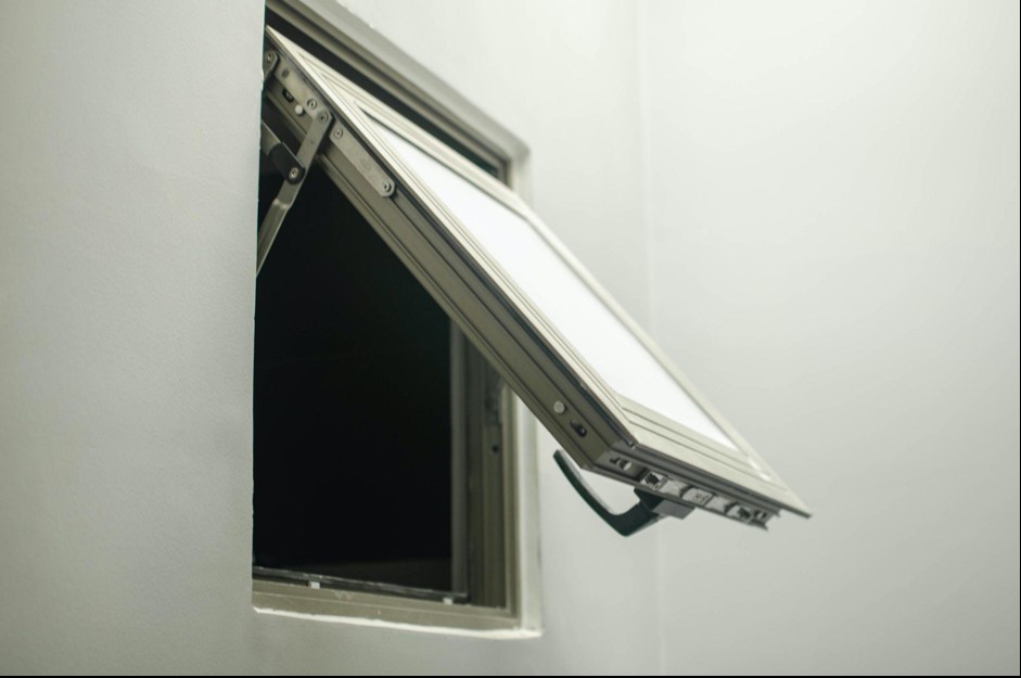 Cửa sổ nhôm DT55