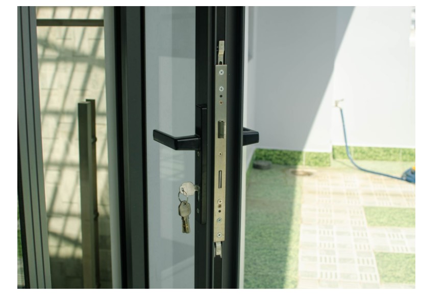 Phụ kiện khóa đơn điểm