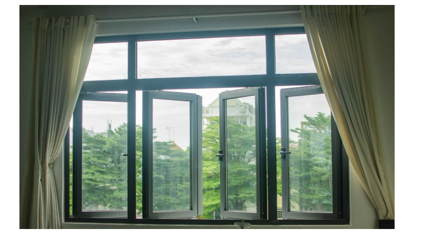 Mẫu cửa sổ mở quay 4 cánh