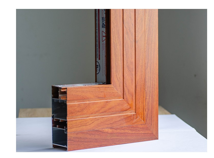 Cửa nhôm Xingfa vân gỗ