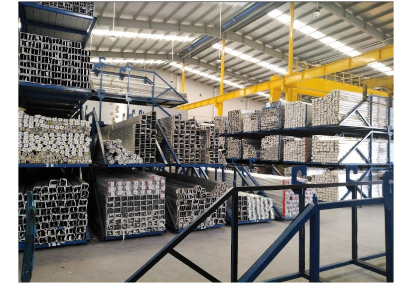 Các loại cửa nhôm