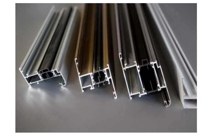 Các loại bánh xe cửa lùa nhôm