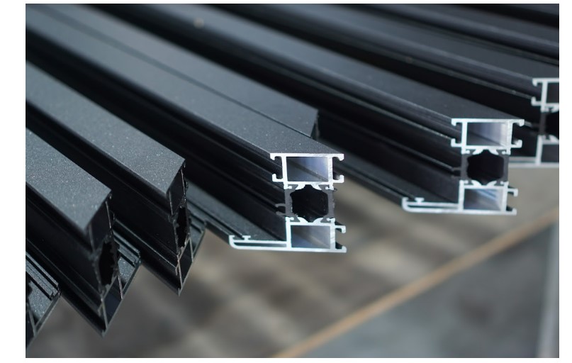 Mẫu cửa sổ mở quay 4 cánh