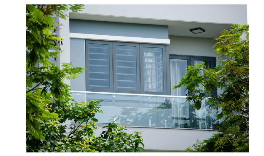 Cửa sổ nhôm Đại Tân 3 cánh