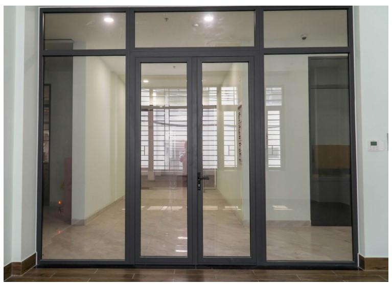 Vách nhôm văn phòng