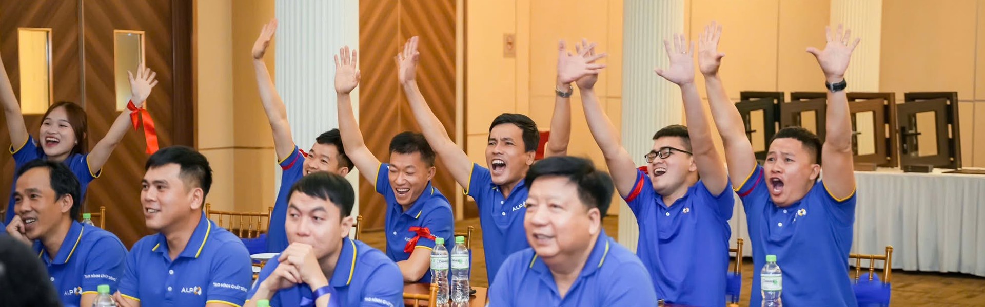 Hoạt động nội bộ